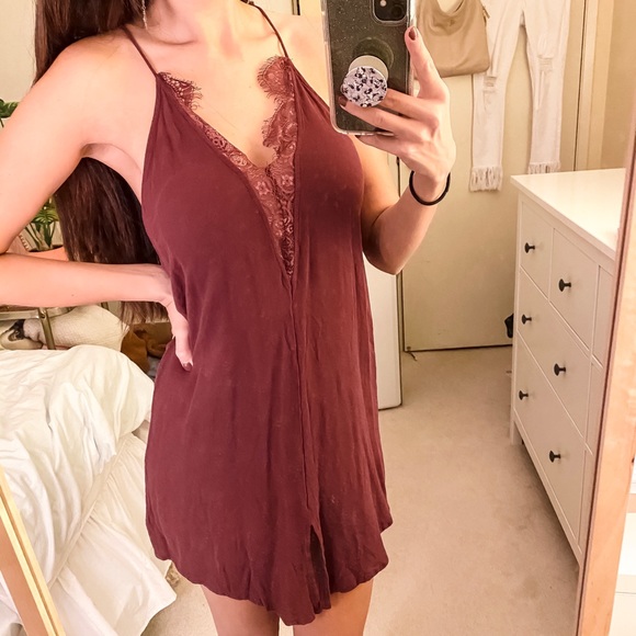 Free People Dresses & Skirts - FREE PEOPLE Lace Slip Dress